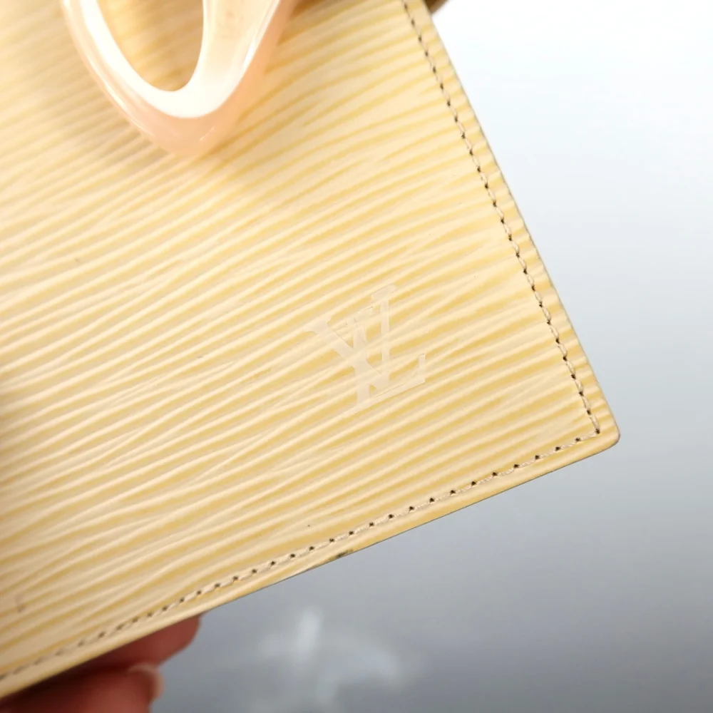 Louis Vuitton Yellow Epi Leather Passport Agenda EXCELLENT